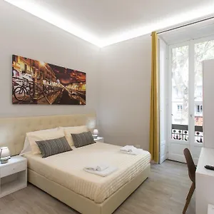  Pensión 4rooms Italia