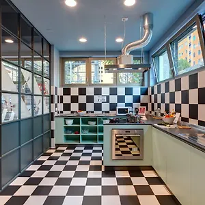  Hostel Meininger Lambrate